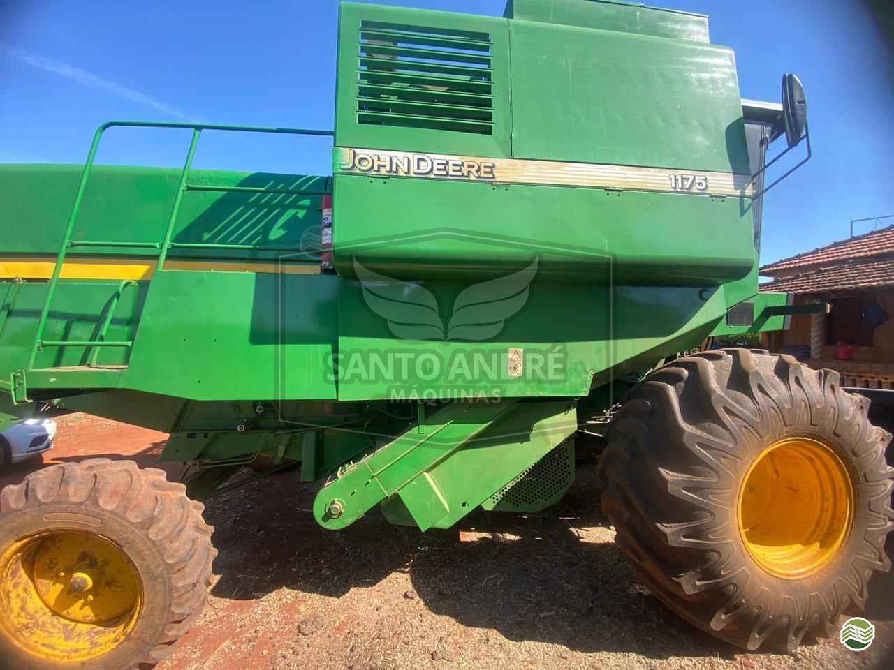COLHEITADEIRA JOHN DEERE JOHN DEERE 1175 Santo André Máquinas PIRASSUNUNGA SÃO PAULO SP